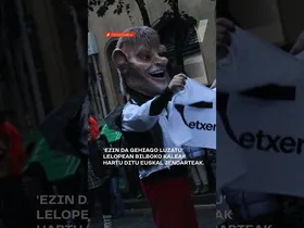 U10 'Ezin da gehiago luzatu' mobilizazioa Bilbon. edukiaren irudi txikia