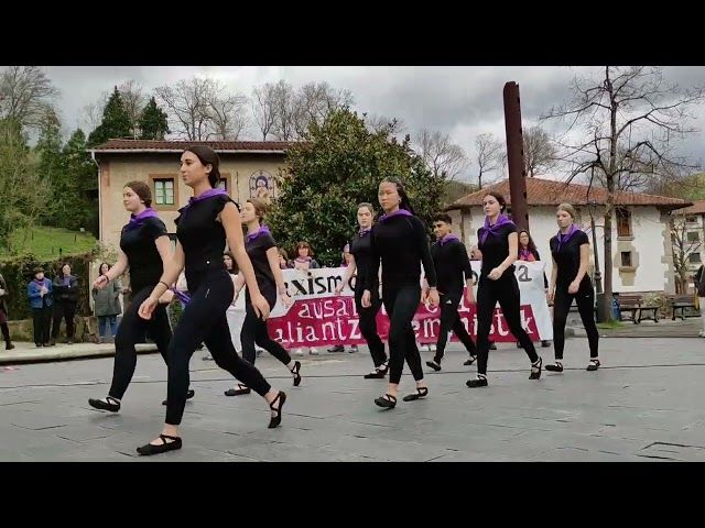 M8. Goierriko Koordinadora Feministak deitutako manifestazioa Zaldibian. bideoaren irudi txikia