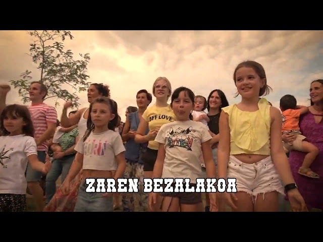GORA LAGUNAK! bideoaren irudi txikia