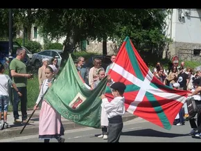 Haurrak Oin Puntetan topaketa egin dute Legazpin bideoaren irudi txikia