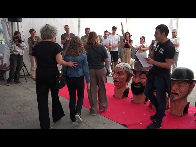 Urretxuko erraldoien jaialdian, omenaldiak bideoaren irudi txikia