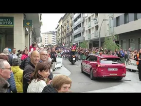 Itzulia Womenen irteera bideoaren irudi txikia