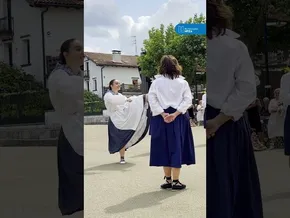 🎉 Jaiak | Soka dantza egin dute Zubietako jaietan bideoaren irudi txikia