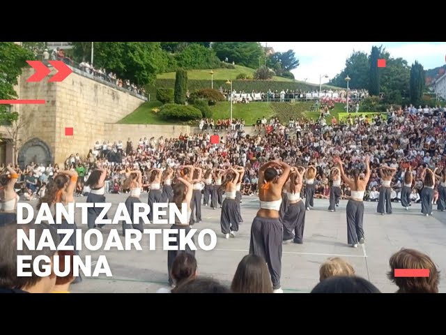 DANTZAREN NAZIOARTEKO EGUNA 2025 bideoaren irudi txikia