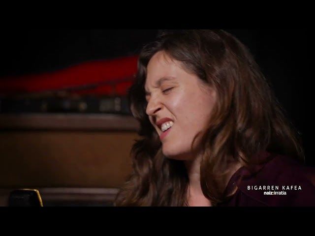 Bele - Ithaka Sutan | BIGARREN KAFEA bideoaren irudi txikia