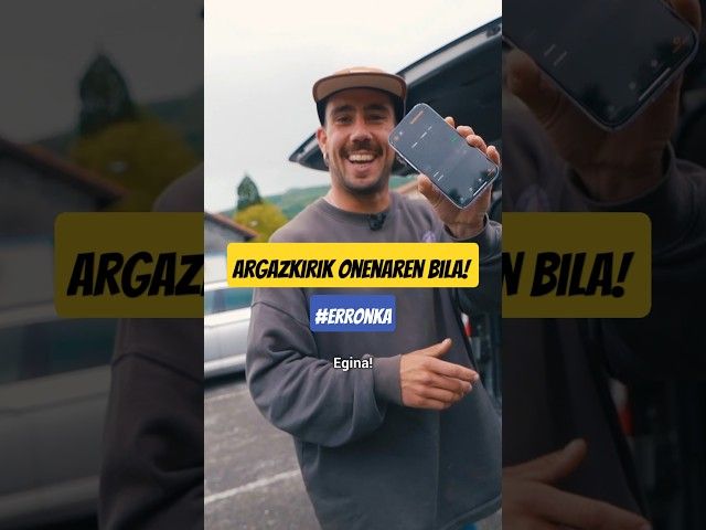 🚐📸 Argazkirik onenaren bila! #shorts #kanperizazioa #furgoneta #campinglife bideoaren irudi txikia