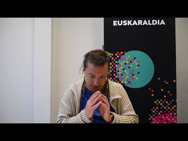 Nola azaldu Euskaraldia entitateei bideoaren irudi txikia