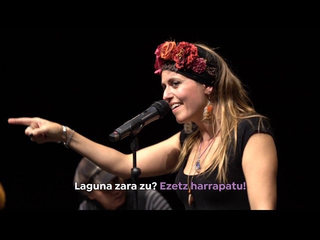 Sorgina kaskarina bideoaren irudi txikia