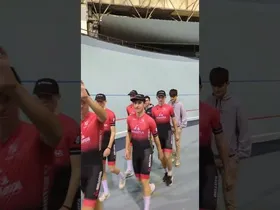 Goierri kirol elkarteko txirrindularien aurkezpena, Donostiako belodromoan edukiaren irudi txikia