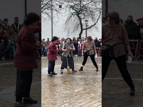 [KULTURA] Abarka Antzerki Taldeak eta Zerutxu Dantza Taldea Dibertimendua egin dute Markina-Xemeinen bideoaren irudi txikia