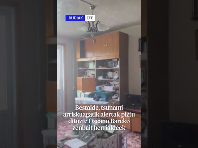 Lurrikara bortitza Errusian bideoaren irudi txikia