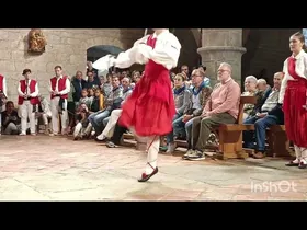 Ezpata-dantza Antion, Santa Isabel egunean edukiaren irudi txikia