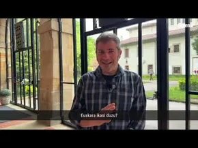 Tommaso Galati: 'Hizkuntzak jakitea aberasgarria da, eta ateak zabaltzen ditu' bideoaren irudi txikia