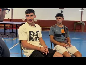 Bergara Mahai Tenisa taldea sortu dute edukiaren irudi txikia