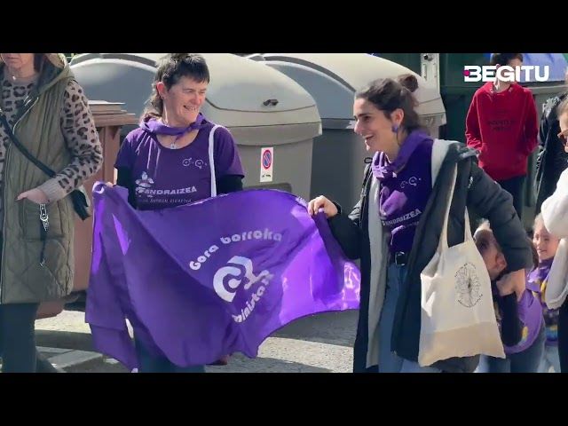 Martiaren 8ko manifestazinoa bideoaren irudi txikia