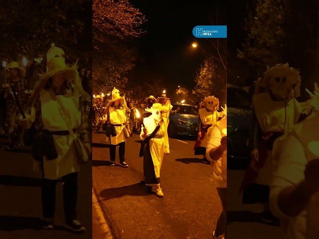 🎃 2025eko Gau Beltza Donostiako auzoetan bideoaren irudi txikia