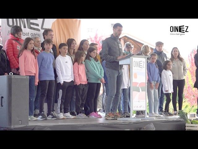 NAFARROA OINEZ 2026 IREKIERA EKITALDIA bideoaren irudi txikia