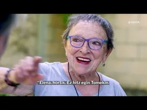 'Oso polita izan daiteke gure adinekoekin egindako komedia bat' bideoaren irudi txikia