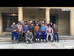 Intxortan burrukatu ziran Arratia Konpainiako heroiei omenaldia egin eutseen Elgetan bideoaren irudi txikia