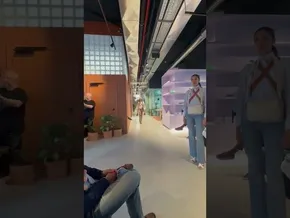 Naiara Elgarresta diseinatzaile urretxuarra San Sebastian Moda Festival jaialdian 2 bideoaren irudi txikia