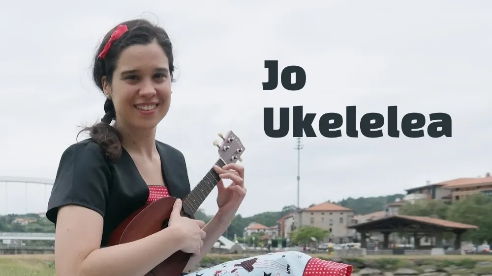 Jo Ukelelea zerredaren azala